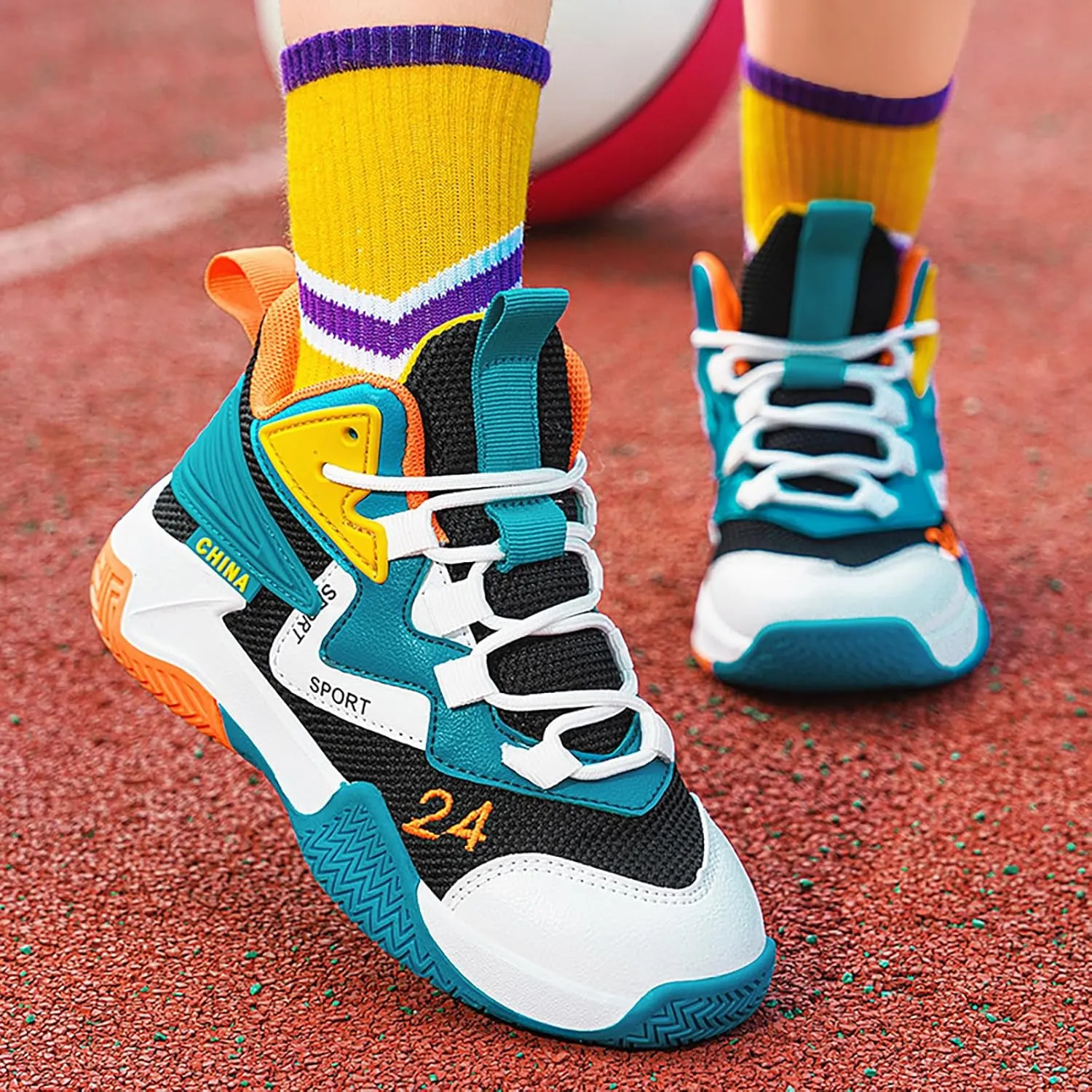 Boys Basketball Shoes Kids Basketball Sneakers Breathable Tennis Shoes for Boys Girls