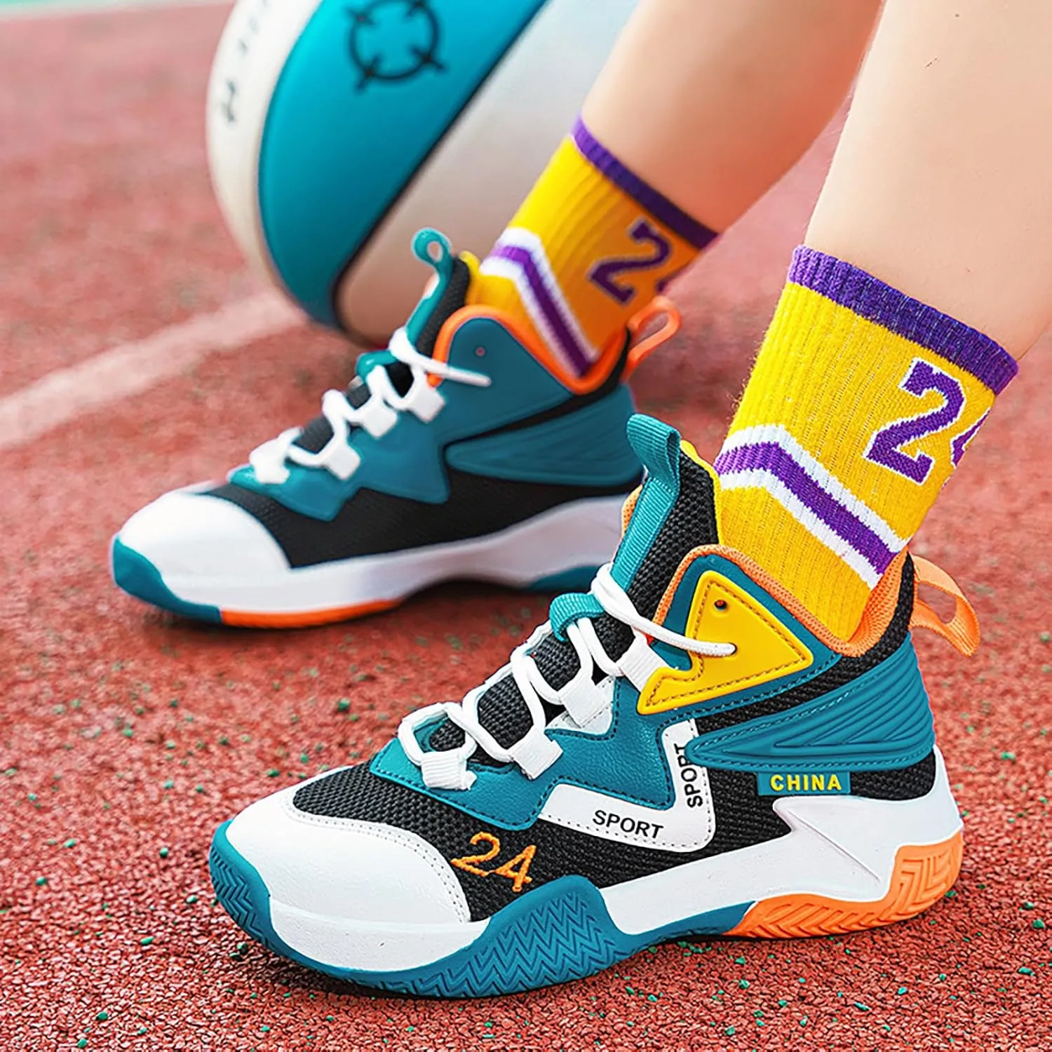 Boys Basketball Shoes Kids Basketball Sneakers Breathable Tennis Shoes for Boys Girls