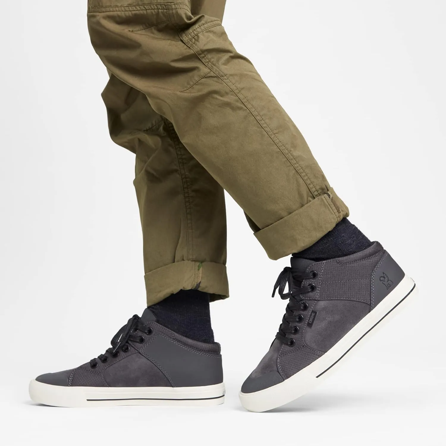 Chrome Industries Southside 3.0 Sneakers - High-Top Mid-Rise Bike Shoes with Panaracer Outsole and Reinforced Nylon Shank