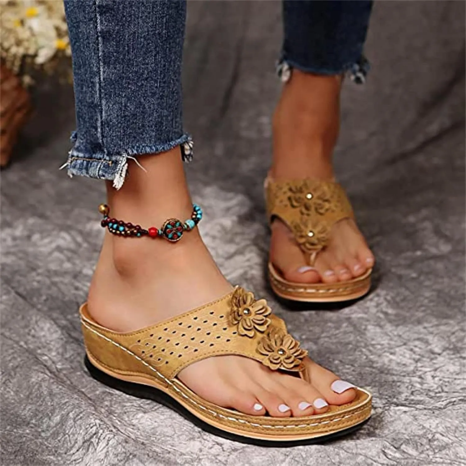 Lausiuoe Orthopedic Sandals for Women,Women Casual Dressy Summer Slippers Orthotic Flat Flip Flops With Arch Support