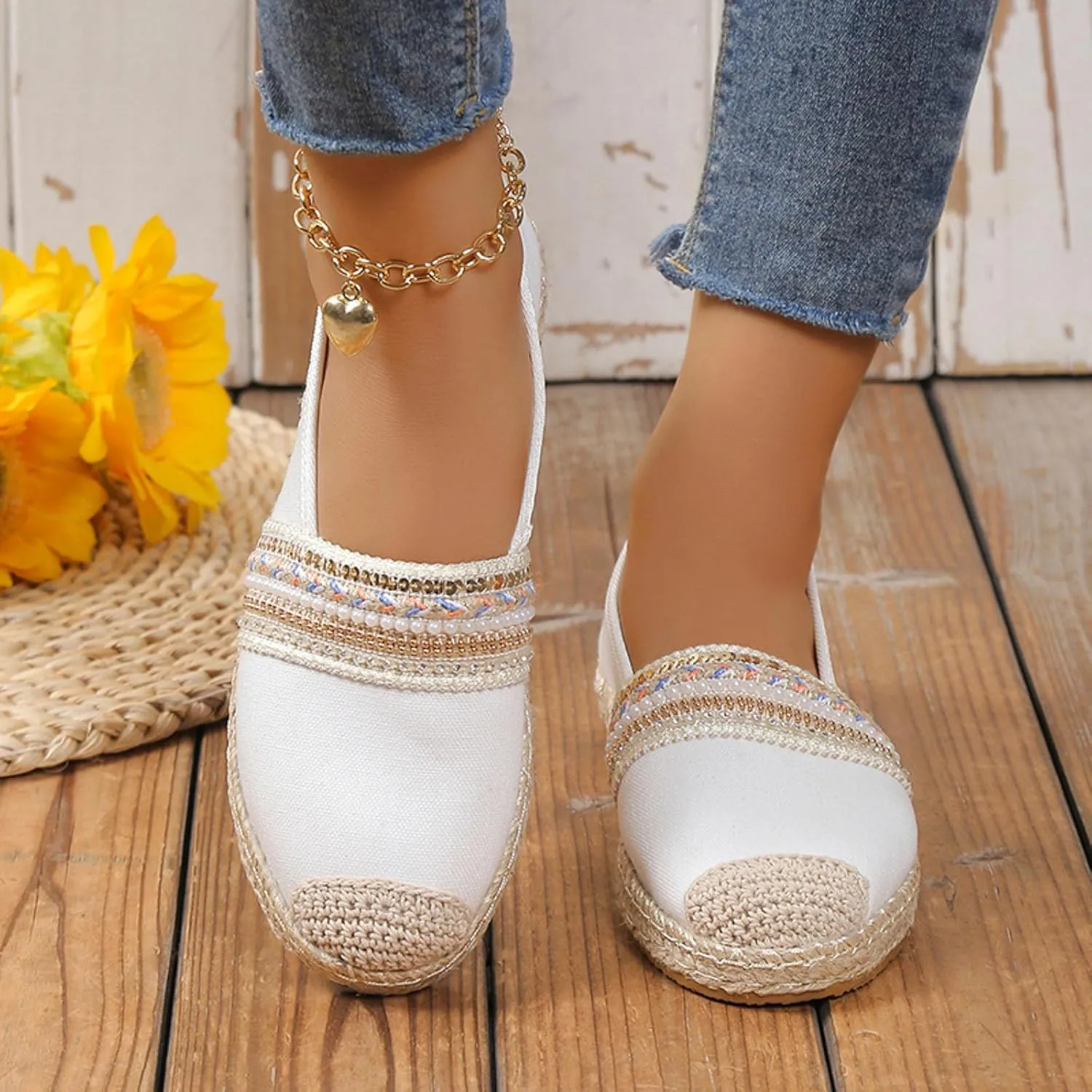 Women's Dress Flat Ballet Low Wedge Ladies Ethnic Retro Hollow Breathable Fisherman Women's Ballet Flat Comfortable